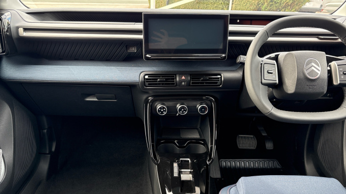 Citroen C3 1.2 Hybrid [110] Collection 5dr e-DCS6 Petrol Hatchback - Image 10